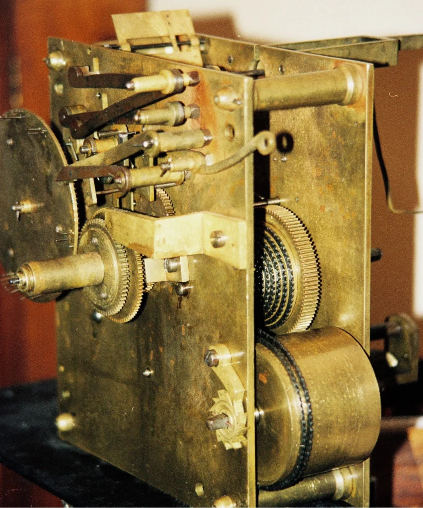 Llewellin time check machine clock movement